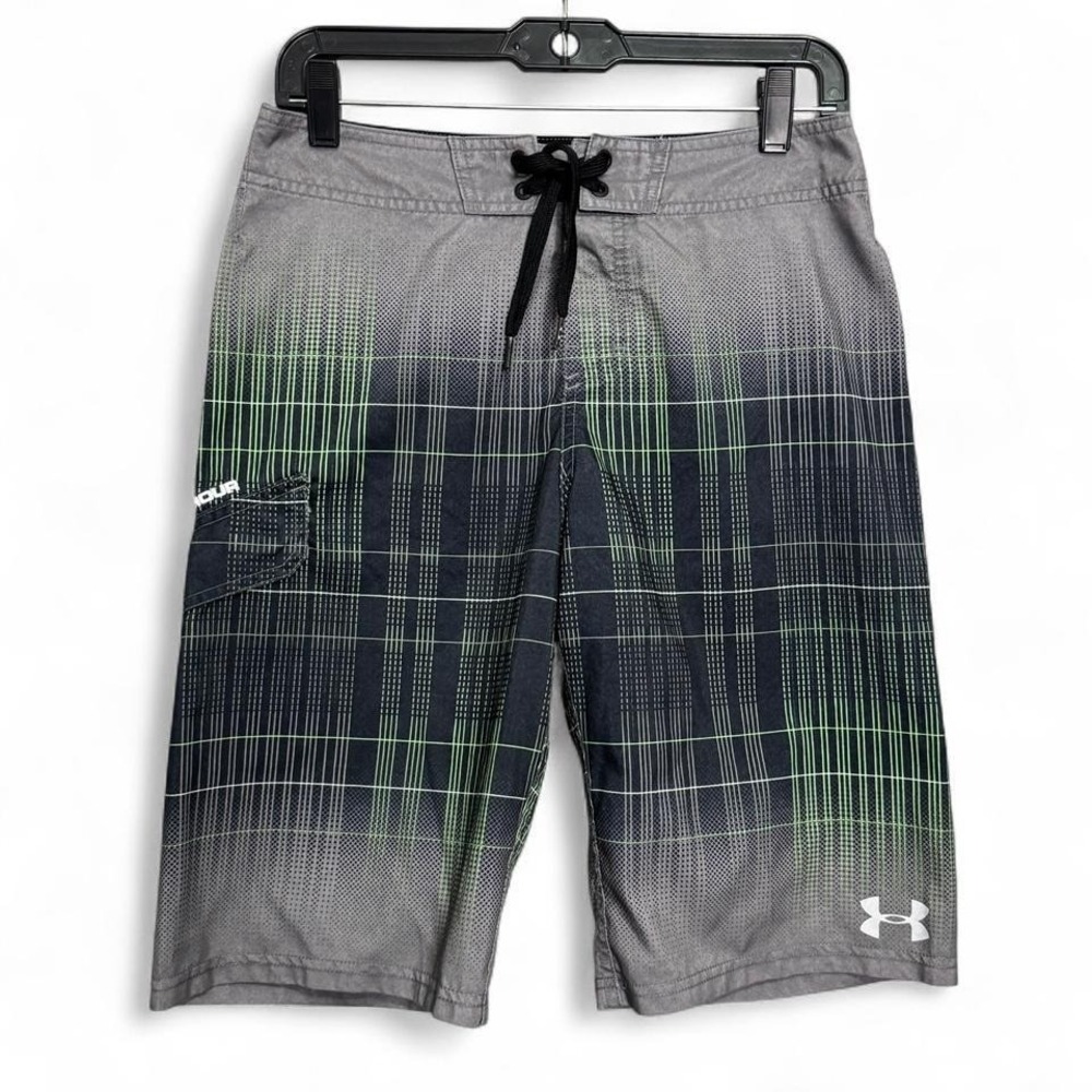 Under Armour Plaid Board Shorts Swim Trunks Sz 28 Summer Outdoors Beachy Sun‎